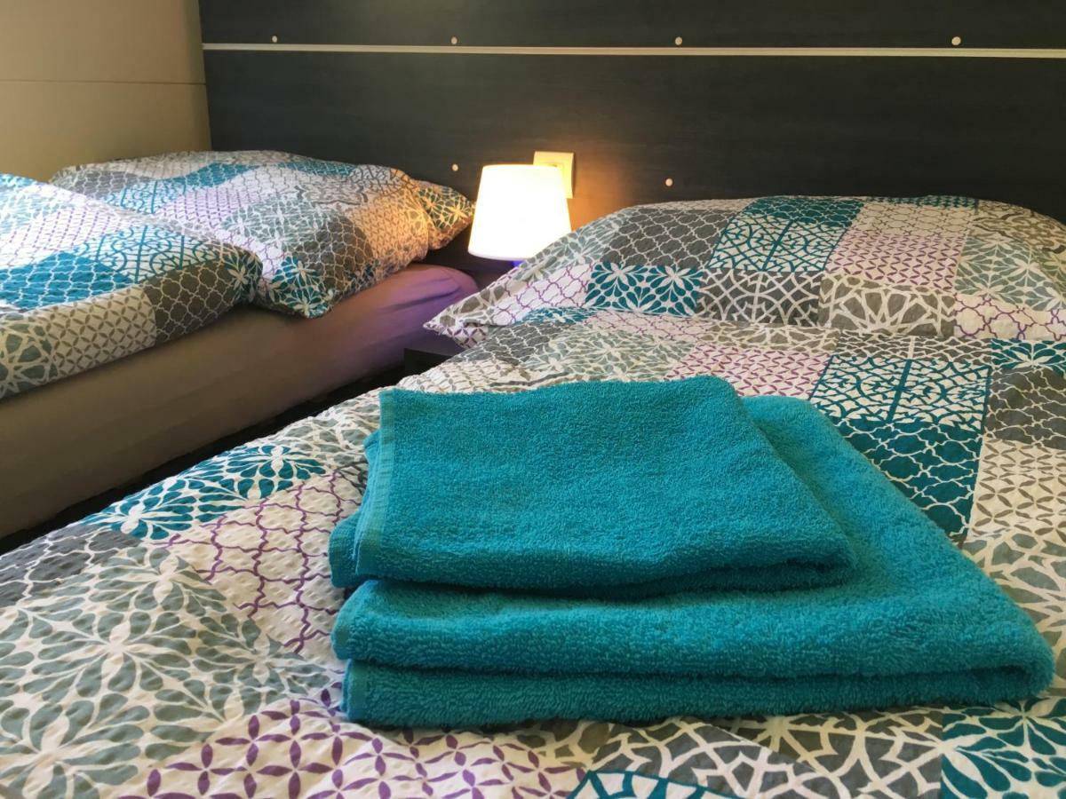Mobile Homes Comfort Elba Zelena Laguna Porec Ngoại thất bức ảnh